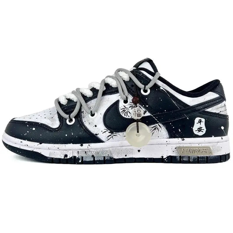 [Custom Peace and joy]Nike Dunk Low Wear-Resistant Low-Top Skateboard Shoes GS White Black
