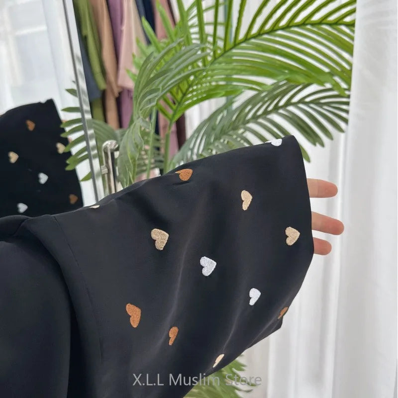Love Heart Embroidery  Fashion Soft Open Front Abaya Dubai 2024 Luxury Muslim Kaftan Elegant Cardigan Caftan Women Robe Clothes
