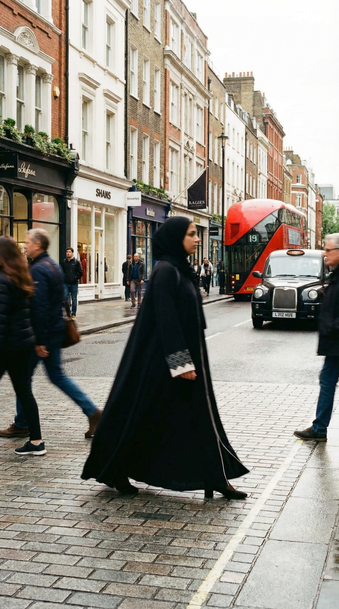 Midnight Onyx Umbrella Flare Abaya | A04 - Raakaat