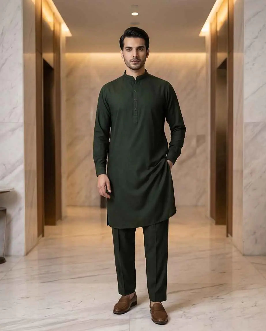 Men's Deep Emerald Green Minimalist Kurta Pajama Set | G4 - Raakaat