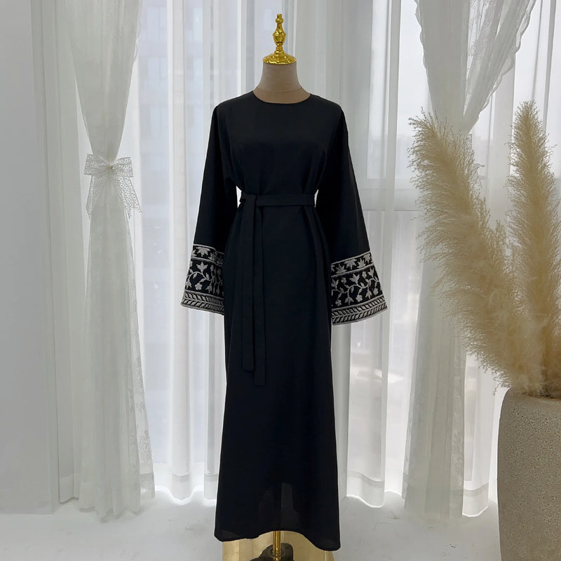 Abaya Simple Embroidery Outwear Eid Ramadan Dress Abayas Muslim Dresses Kaftan Dubai Women Prayer Robe Clothes Women With Belt