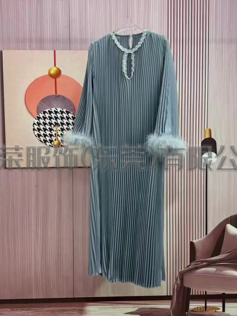 Abaya Women Dress Muslim Pleated Feather Dubai Vestidos Largos Long Dresses Kaftan Arab Robe Party Caftan Jalabiya Ramadan